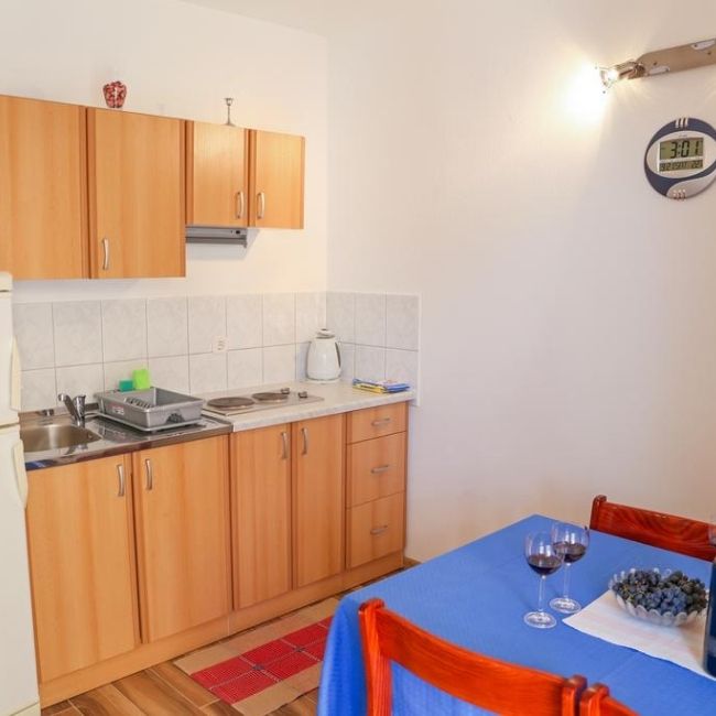tanie i wygodne-noclegi-brac-renato 2+2