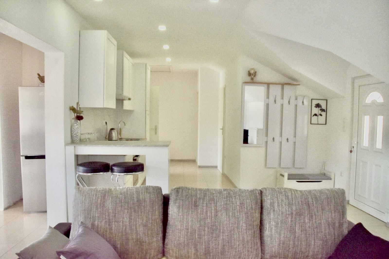 Apartamenty Doris - 50m od morza i widok na morze - wyspa Brač