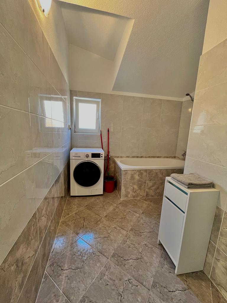 toilet with a washing maschine