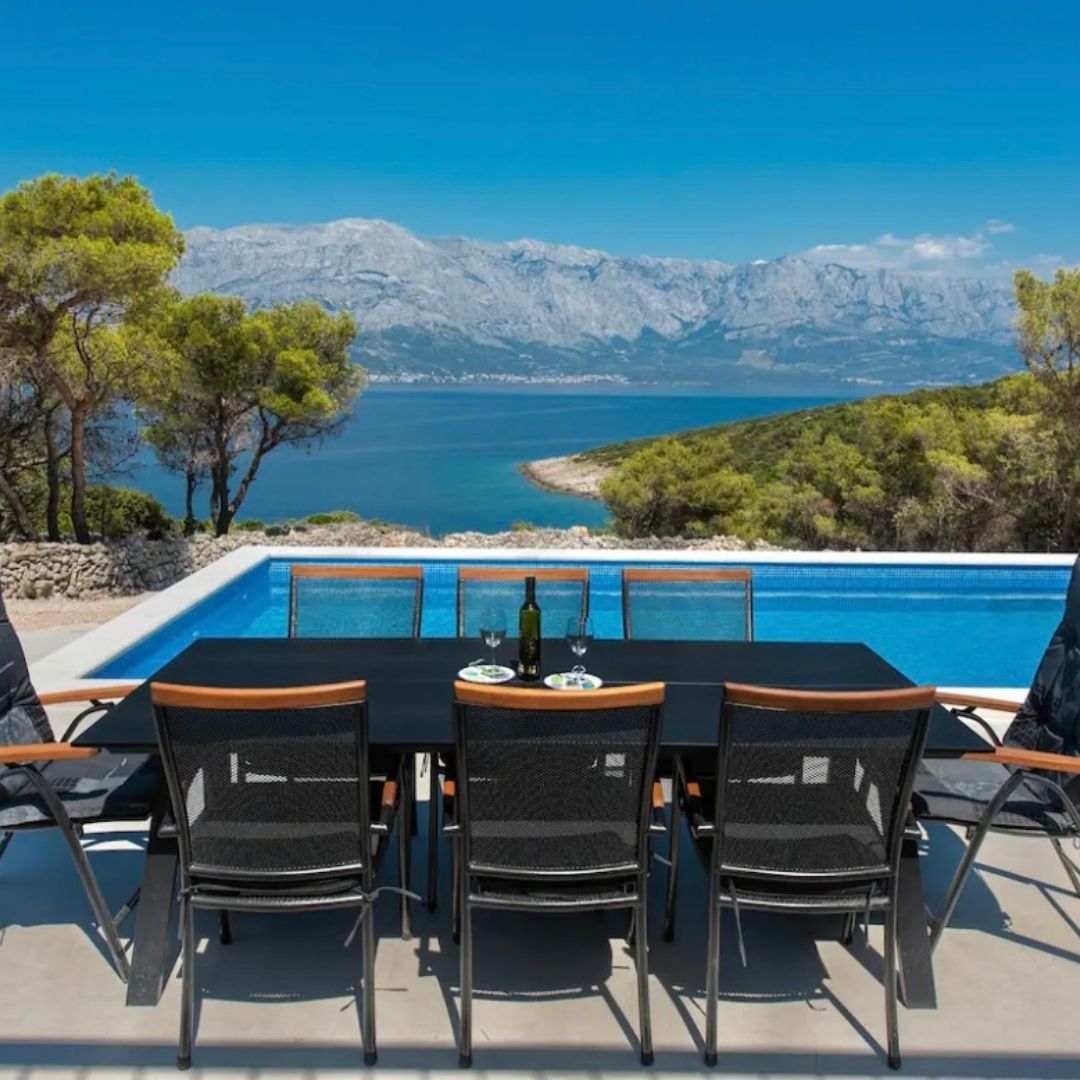 Villa_Dean_willa_z_basenem_dla_6_osób_Povlja_wyspa_Brač (25)