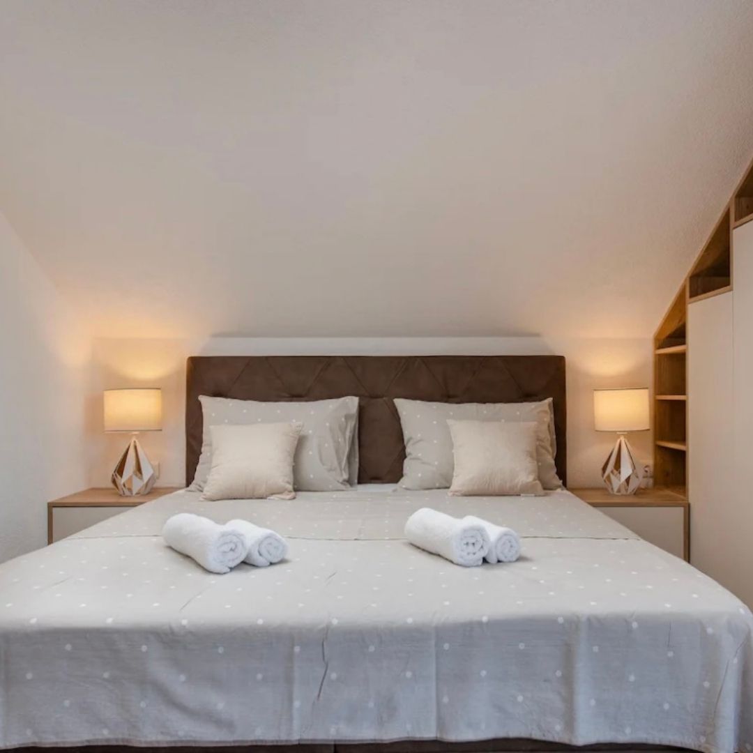 Villa_Dean_willa_z_basenem_dla_6_osób_Povlja_wyspa_Brač (4)