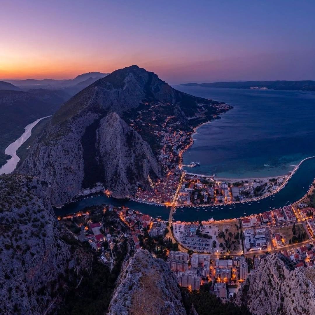 Wycieczka statkiem Omiš & Cetina z Supetar (1)