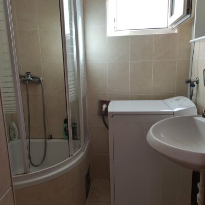 Apartamenty Doris - 50m od morza i widok na morze - wyspa Brač